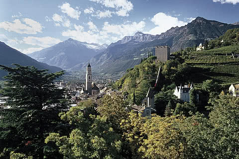 Naturlandschaft im Südtirol im Sommer 